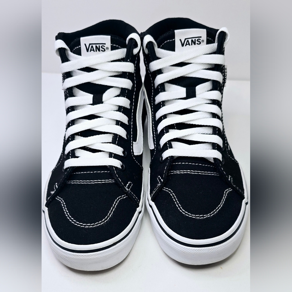 Vans Black and White High-Top Sneakers Size 8